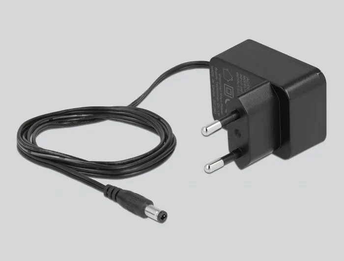 Delock_Medienkonverter_10_100_1000Base-T_zu_100_1000Base-X_SFP__1_5cd1e33b