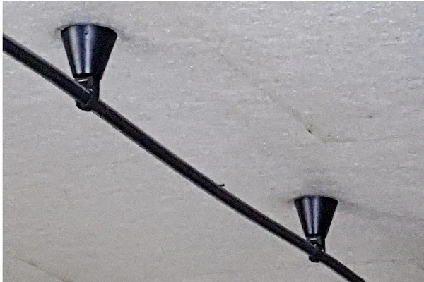 leaky-cabel-montiert_ddacf69a
